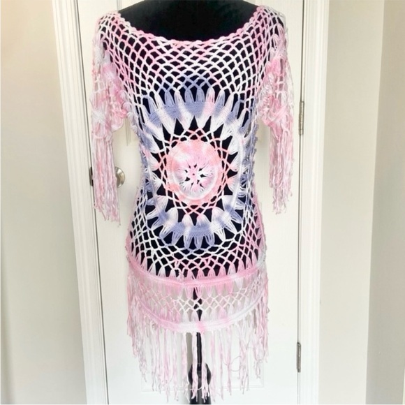 LA CLASS Other - LA CLASS Tie Dye Crochet Beach Coverup Tunic Size L/XL